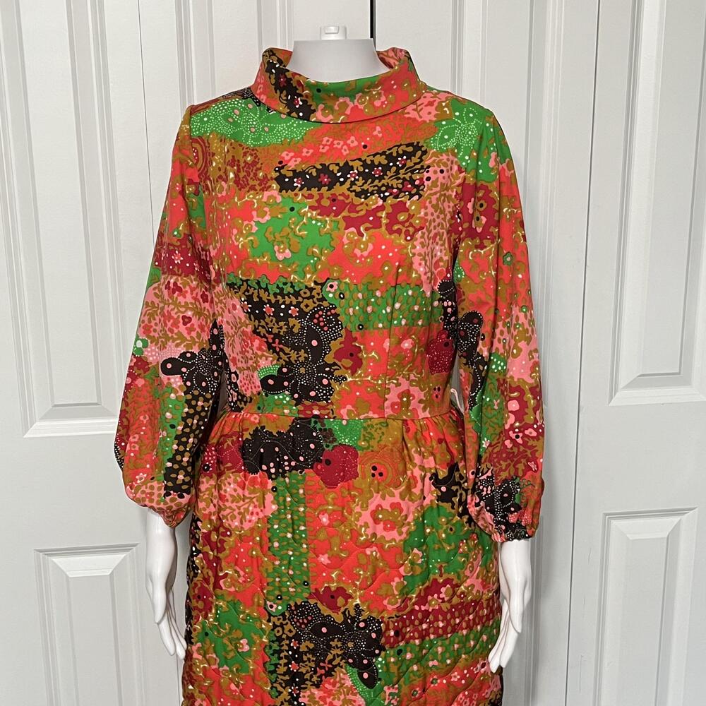 Vintage Sears House Dress At Home Wear USA Quilted Floral Maxi Mock Neck 60s 70s - Picture 5 of 16
